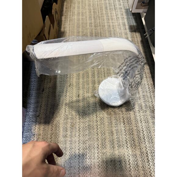 Otter Lite Wireless Charging LED Lamp - Model B1FSB - Picture 2 of 8